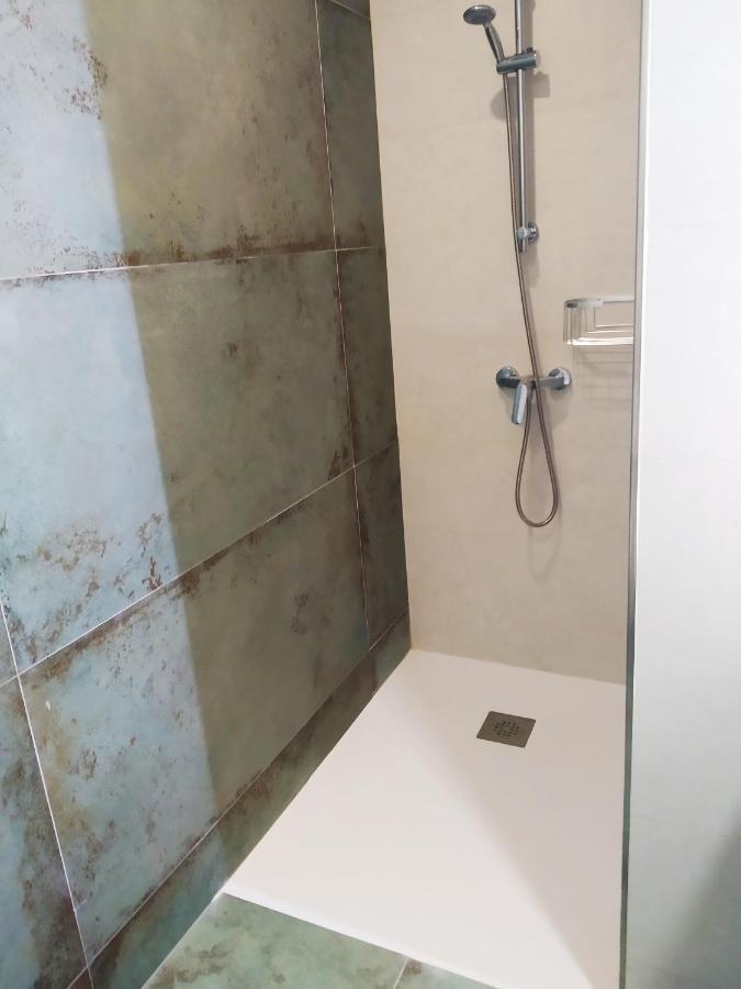 Especial Home Apartamento Reformado 6 Huespedes 阿维莱斯 外观 照片